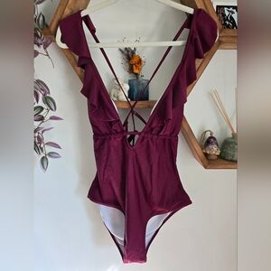 Maroon CUPSHE Ruffled One-Piece Swimsuit